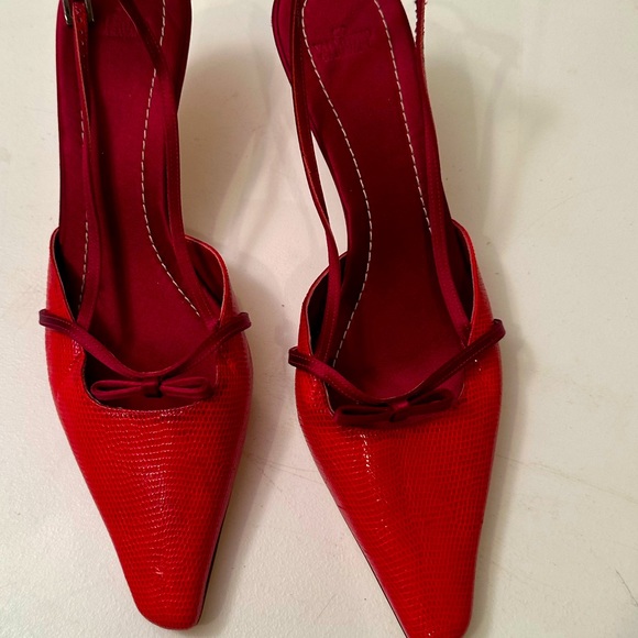 Valentino Garavani Shoes - VALENTINO vintage never worn great red embossed leather sling backs with 3” heel
